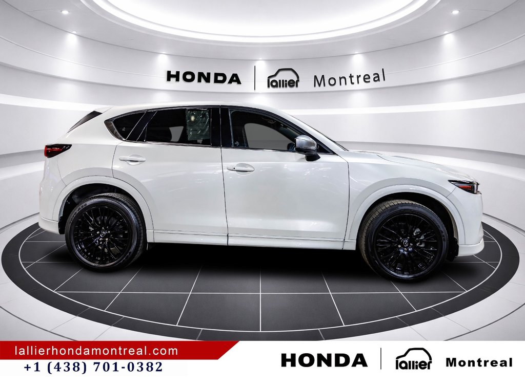 Mazda CX-5 Signature 2024 à Montréal, Québec - 8 - w1024h768px