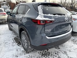 2025 Mazda CX-5 GX in Montréal, Quebec - 4 - w1024h768px