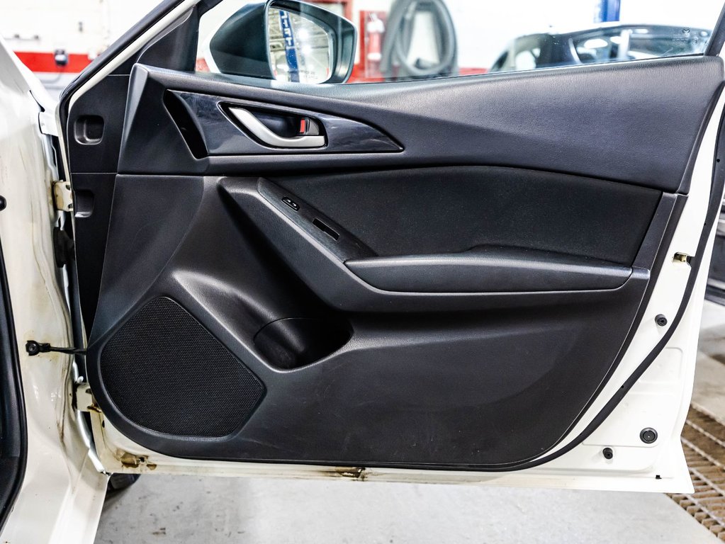 2016 Mazda 3 GX in , Quebec - 16 - w1024h768px