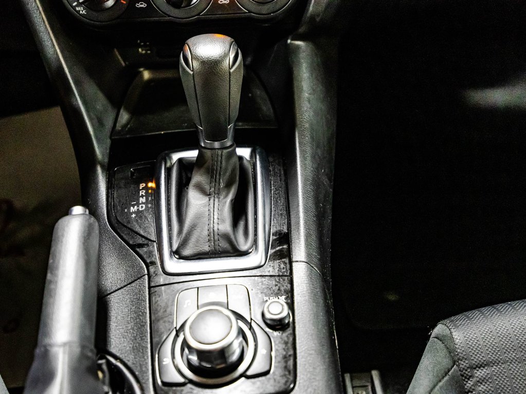 2016 Mazda 3 GX in , Quebec - 24 - w1024h768px