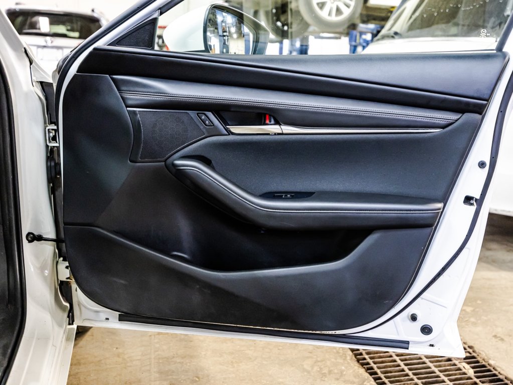 Mazda 3 GS 2019 à Montréal, Québec - 14 - w1024h768px