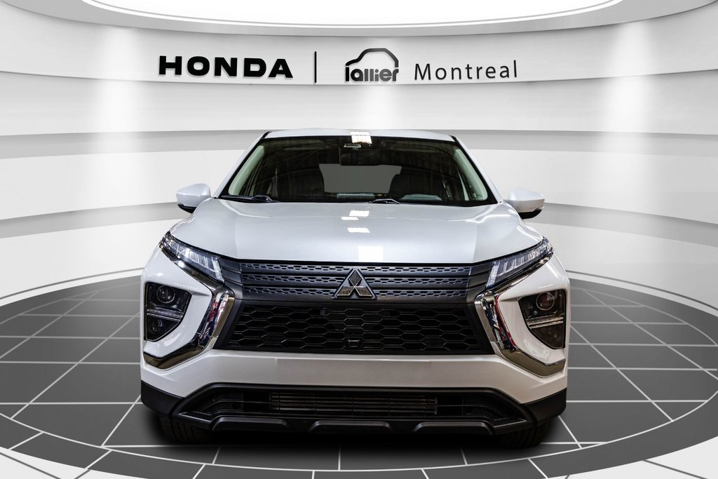 2022 Mitsubishi ECLIPSE CROSS ES in Montréal, Quebec - 2 - w1024h768px
