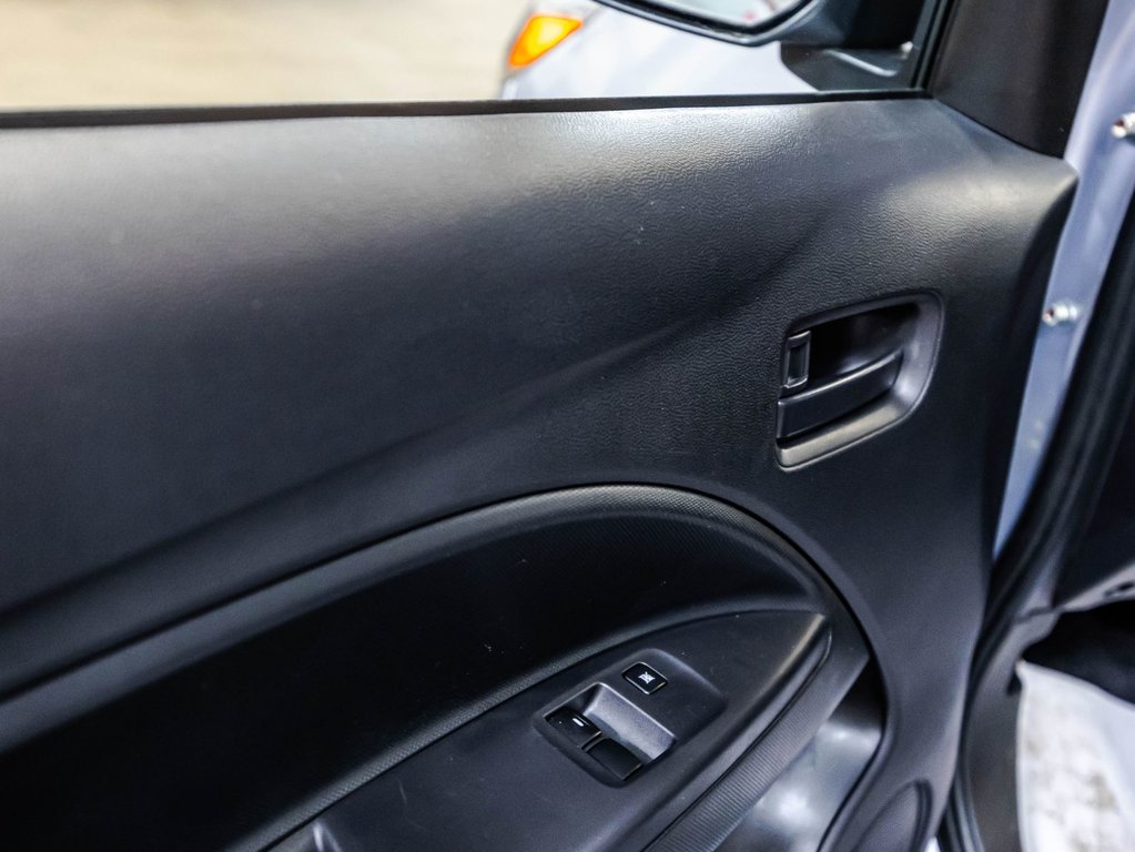 2023 Mitsubishi Mirage ES in Montréal, Quebec - 11 - w1024h768px