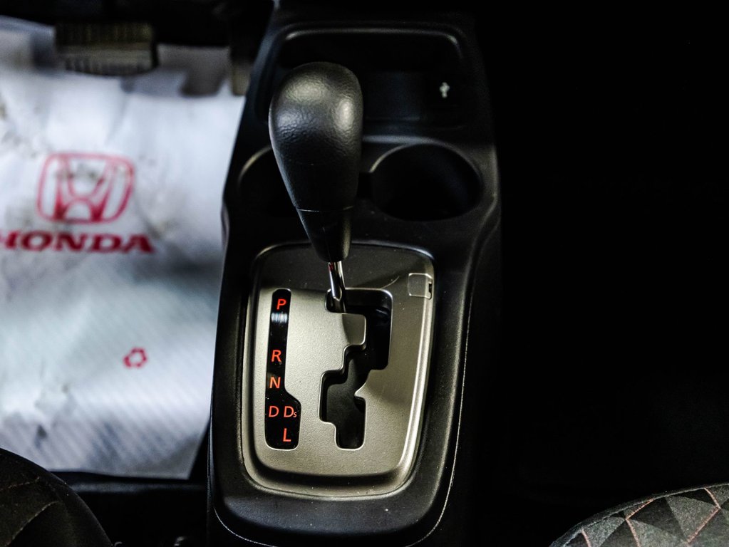 2023 Mitsubishi Mirage ES in Montréal, Quebec - 24 - w1024h768px