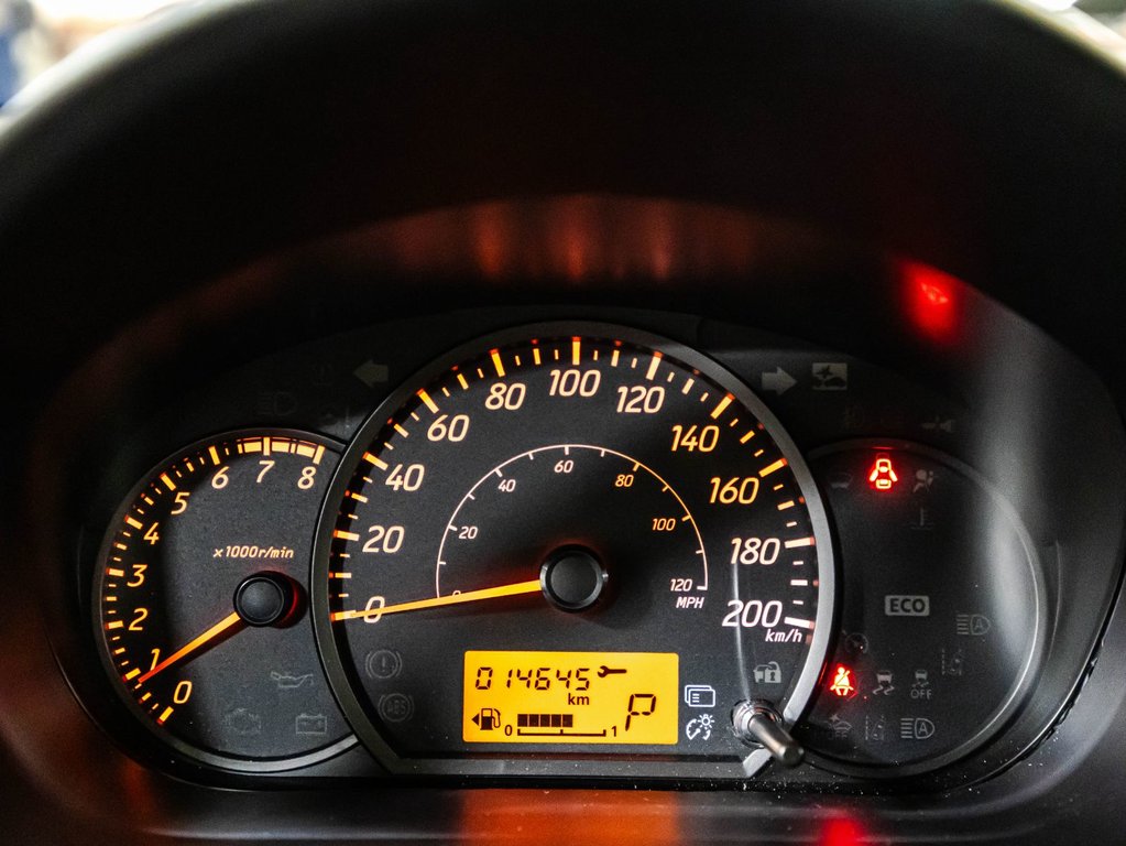 2023 Mitsubishi Mirage ES in Montréal, Quebec - 22 - w1024h768px