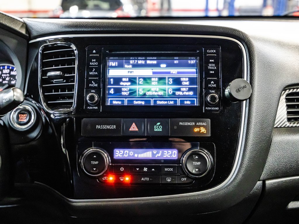 2016 Mitsubishi Outlander SE in Montréal, Quebec - 25 - w1024h768px