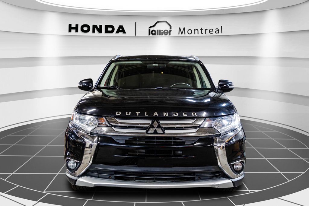 2016 Mitsubishi Outlander SE in Montréal, Quebec - 2 - w1024h768px