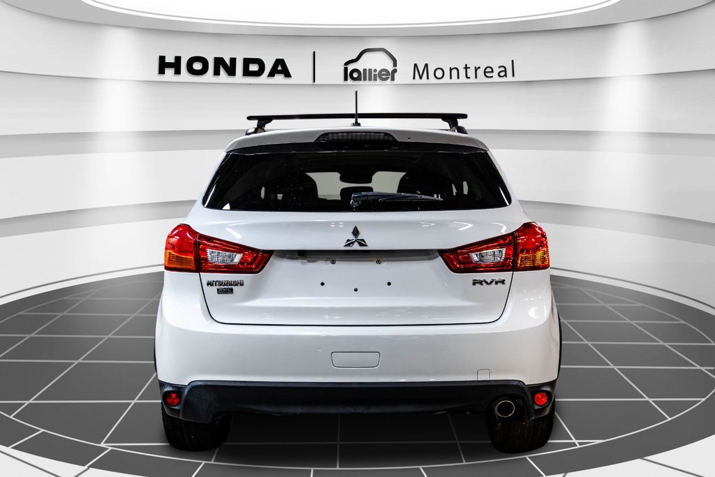 2016 Mitsubishi RVR SE LIMITED in Montréal, Quebec - 6 - w1024h768px
