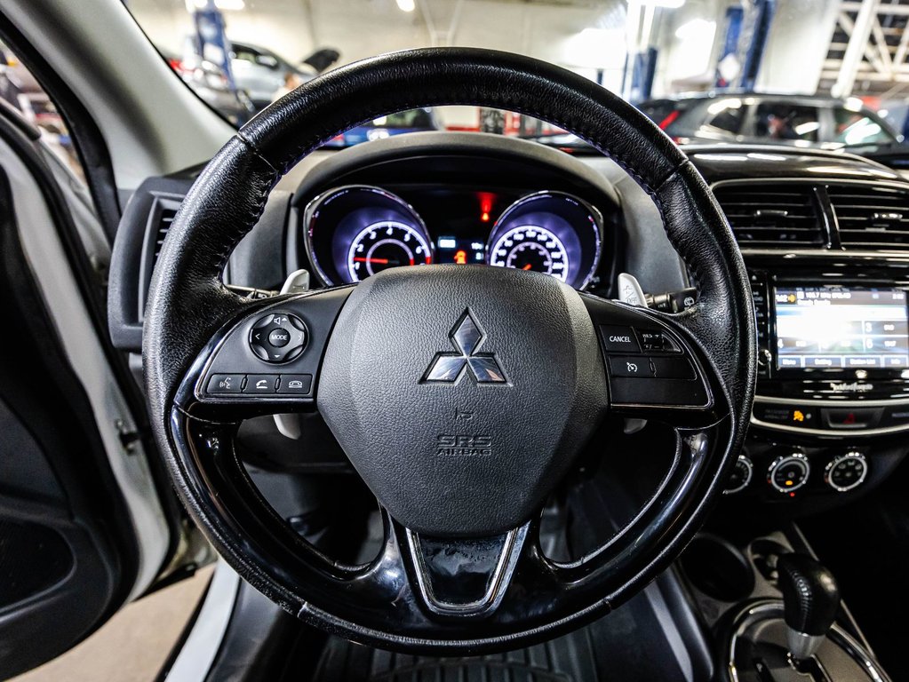 2016 Mitsubishi RVR SE LIMITED in Montréal, Quebec - 23 - w1024h768px