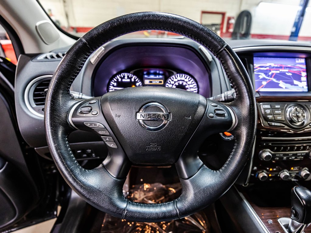 Nissan Pathfinder PLATINUM 2015 à Montréal, Québec - 24 - w1024h768px