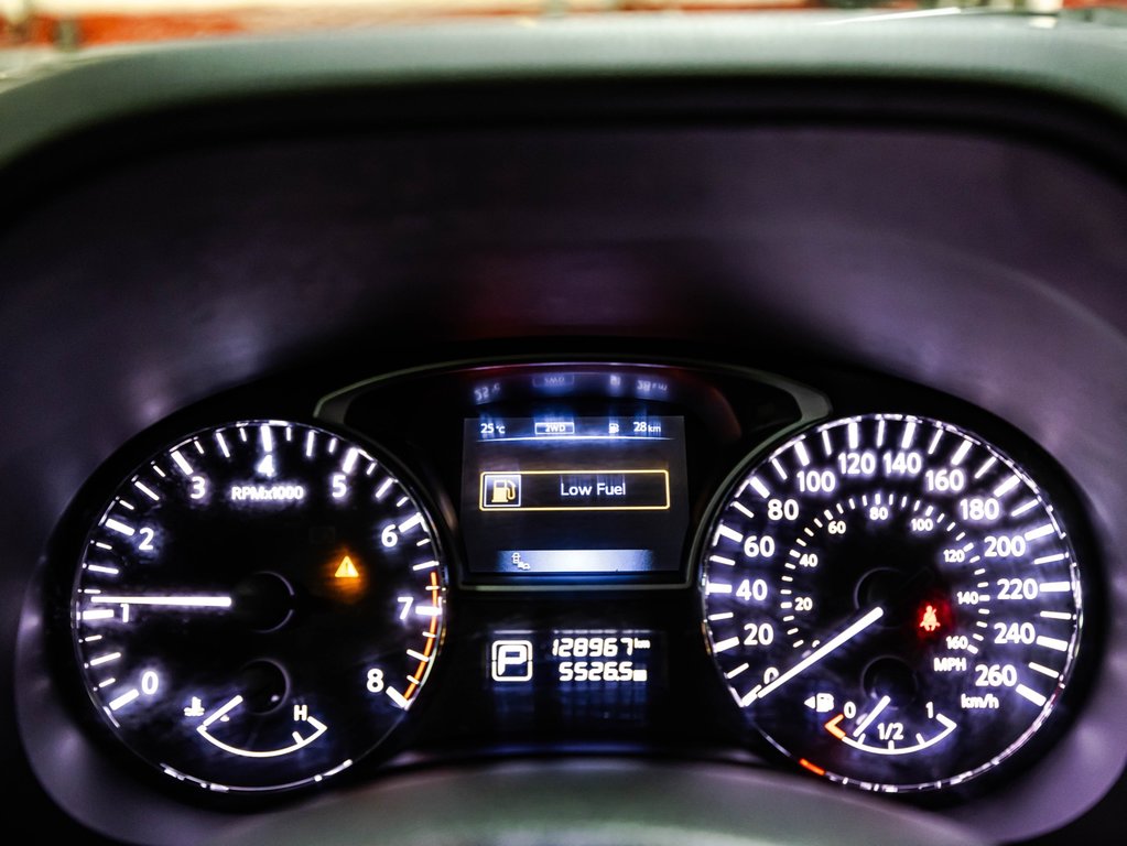 Nissan Pathfinder PLATINUM 2015 à Montréal, Québec - 25 - w1024h768px