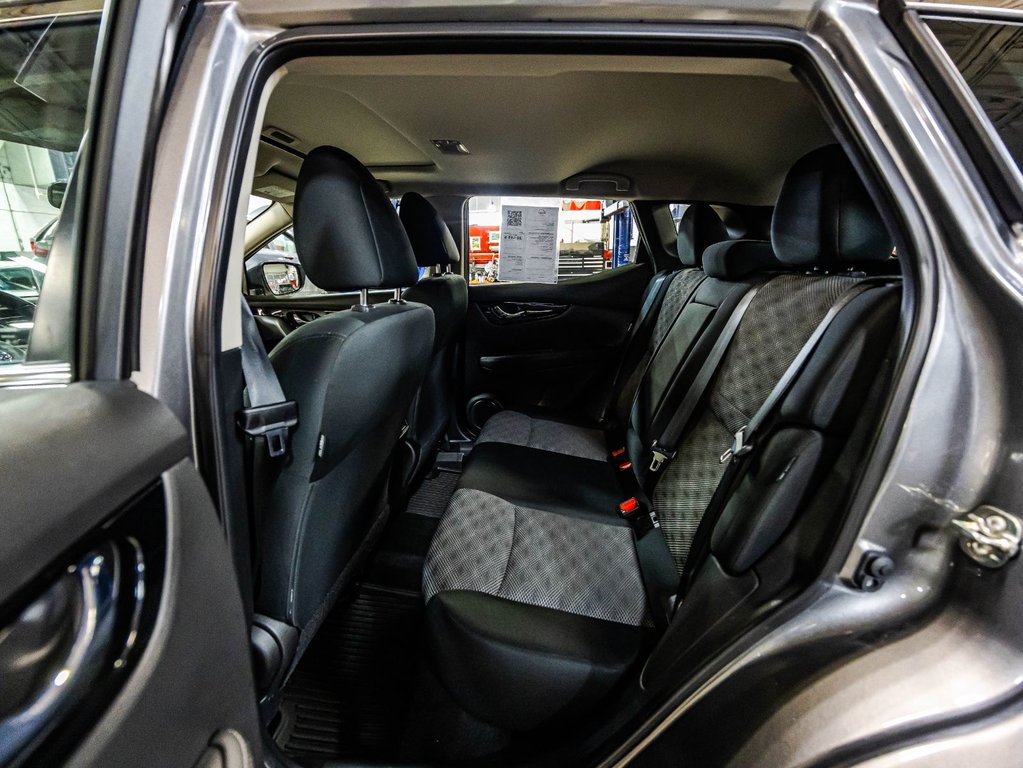 Nissan Qashqai SV 2022 à Montréal, Québec - 14 - w1024h768px