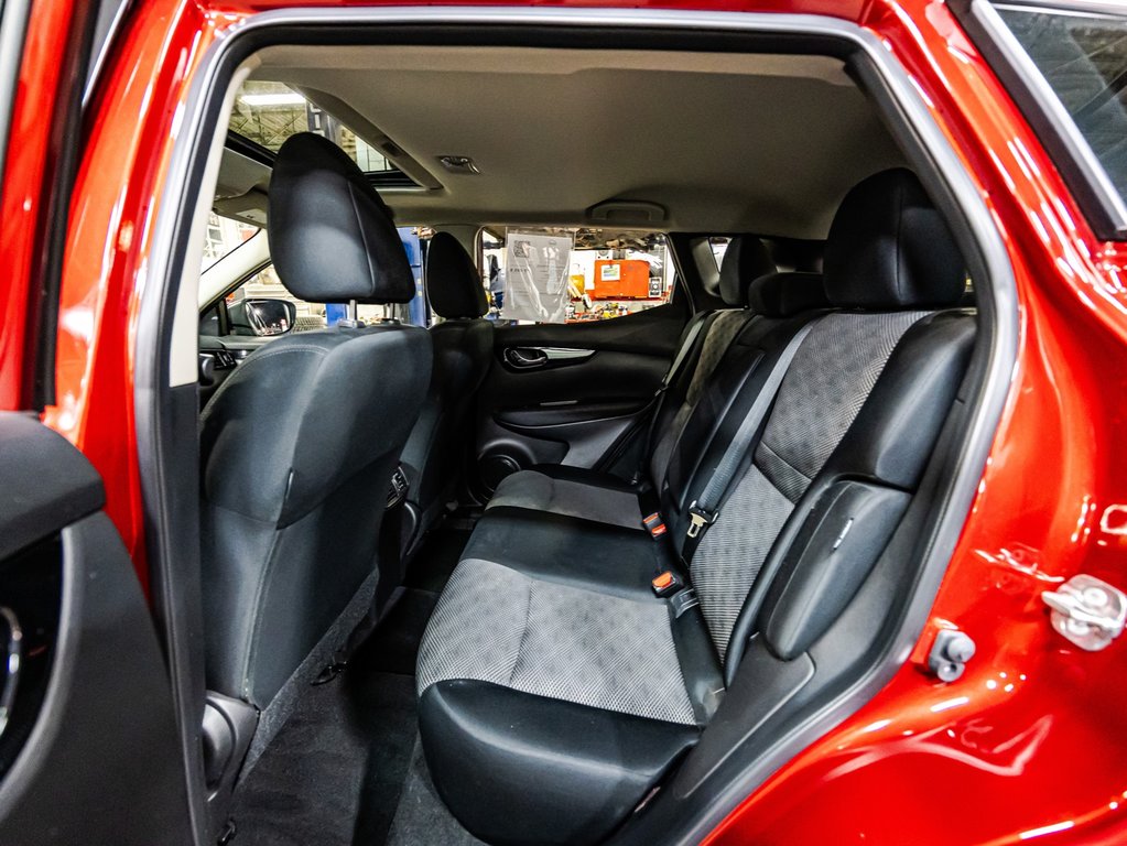 Nissan Qashqai SV 2023 à Montréal, Québec - 14 - w1024h768px