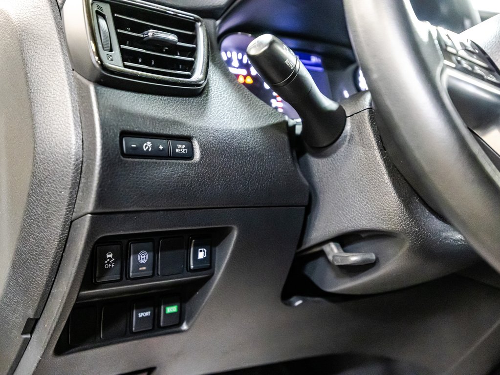 Nissan Rogue SV 2019 à , Québec - 23 - w1024h768px