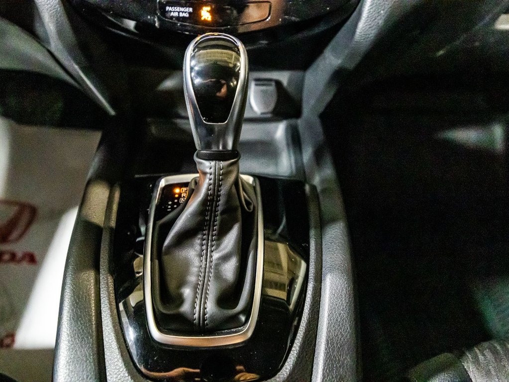 2019 Nissan Rogue S in , Quebec - 24 - w1024h768px