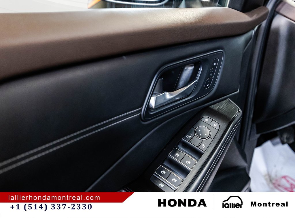Nissan Rogue SL 2023 à Montréal, Québec - 12 - w1024h768px
