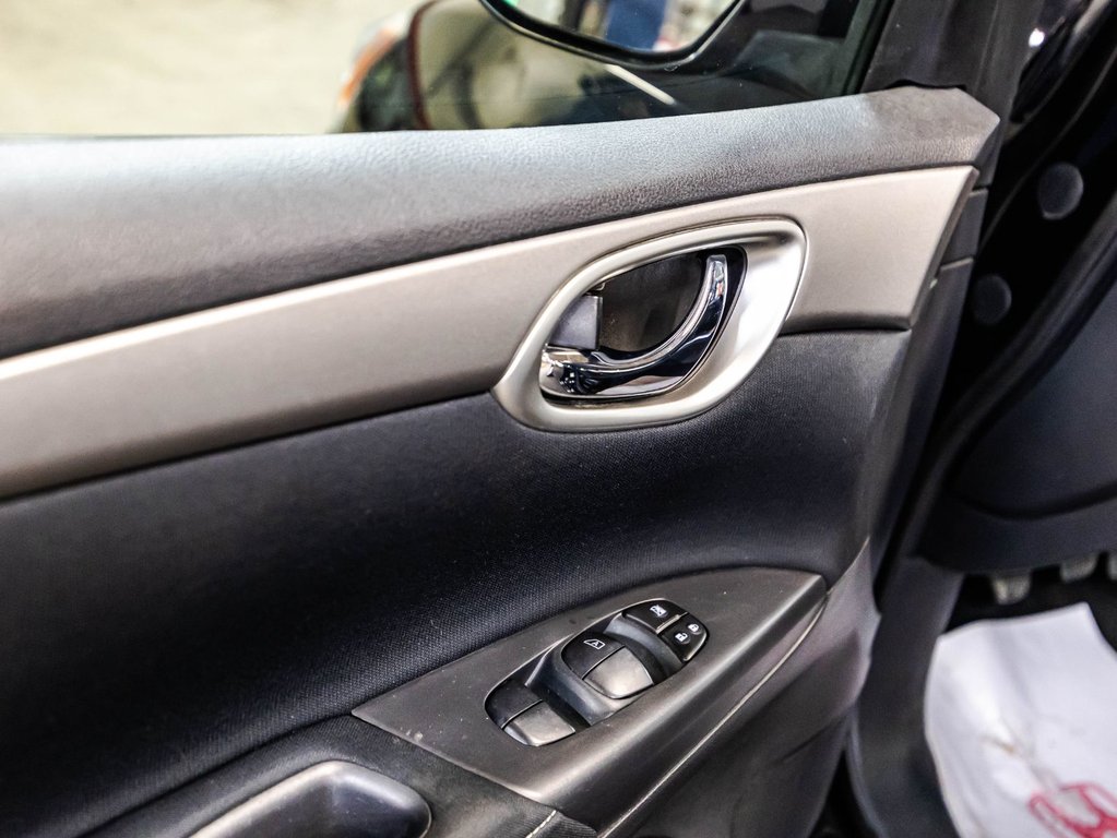 2015 Nissan Sentra S in , Quebec - 11 - w1024h768px
