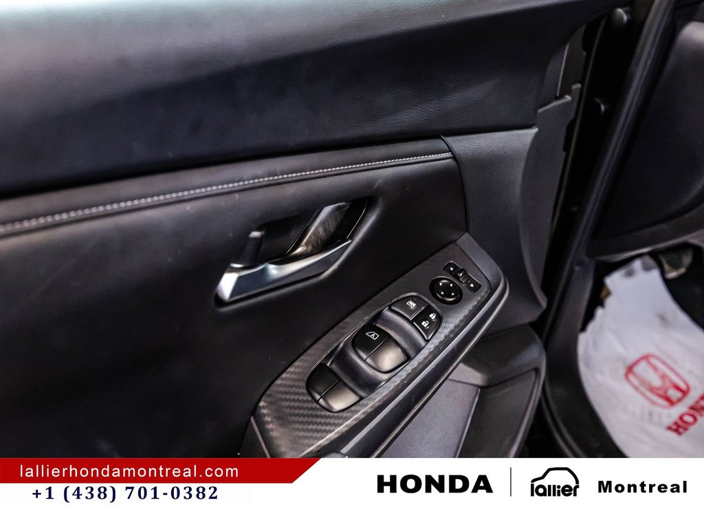 2023 Nissan Sentra SV in Montréal, Quebec - 12 - w1024h768px