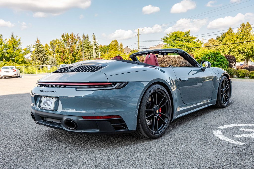 2023 Porsche 911 Carrera 4 GTS Cabriolet in Montréal, Quebec - 14 - w1024h768px