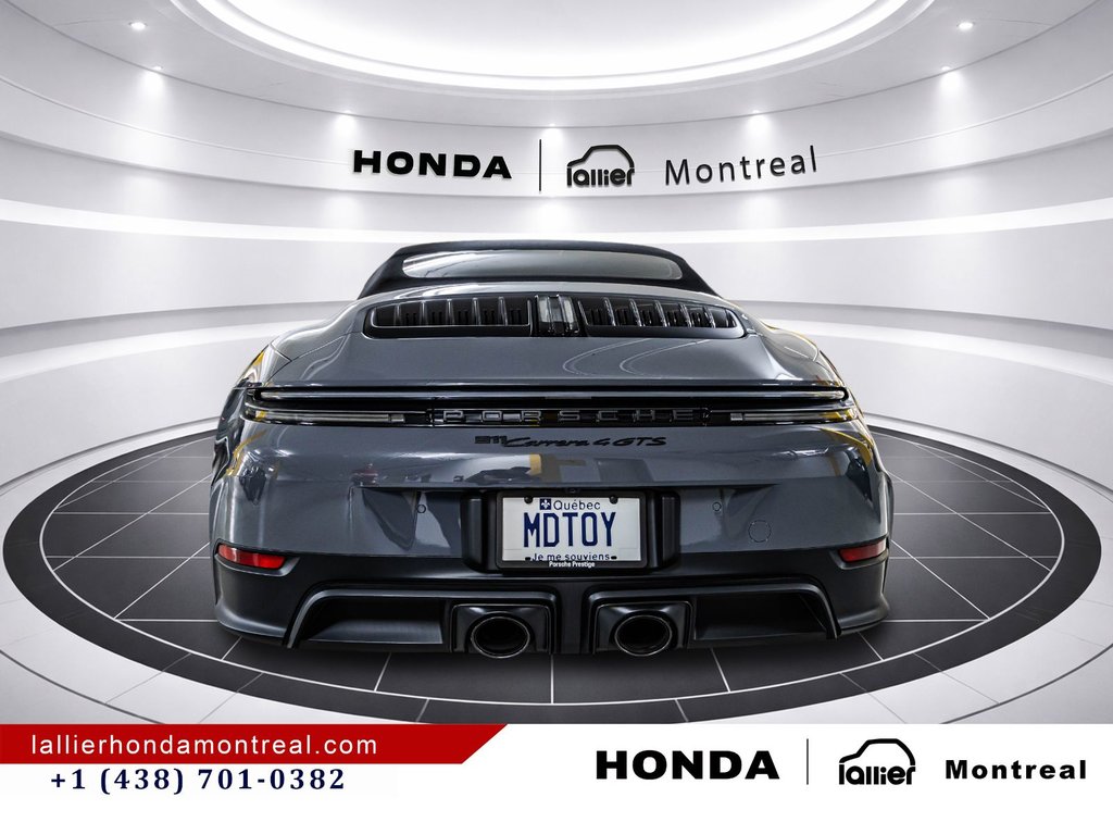 2026 Porsche 911 CARRERA 4 GTS CABRIOLET in Montréal, Quebec - 6 - w1024h768px