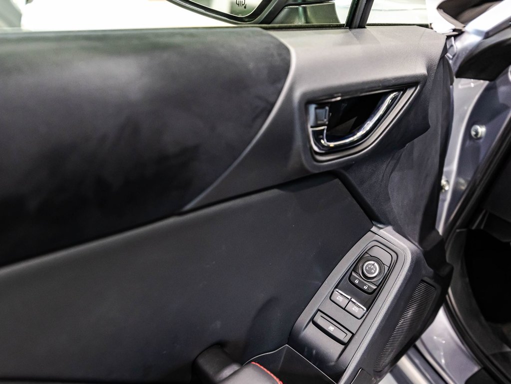 2023 Subaru BRZ Sport-tech in Montréal, Quebec - 11 - w1024h768px