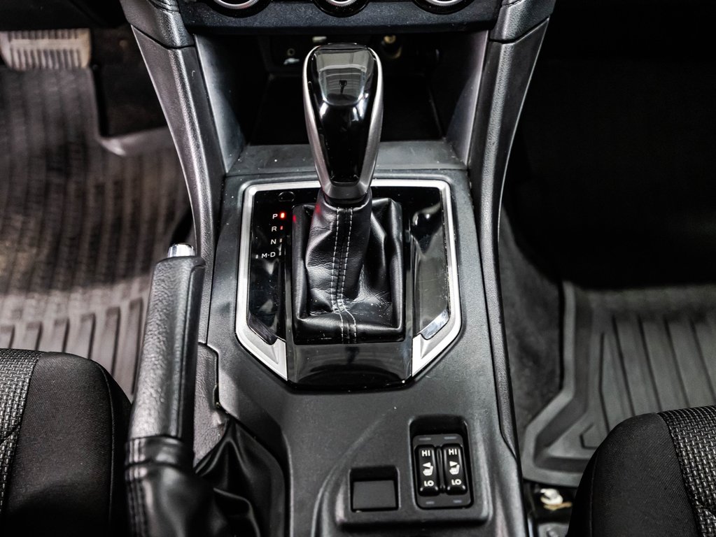 2021 Subaru Impreza Touring in Montréal, Quebec - 22 - w1024h768px