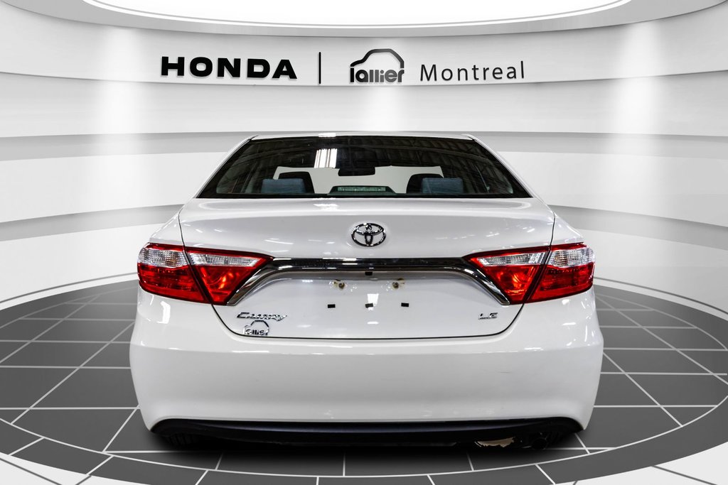 2016  Camry LE in , Quebec - 6 - w1024h768px