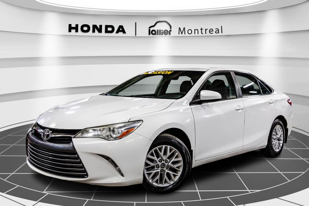 2016  Camry LE in , Quebec - 1 - w1024h768px