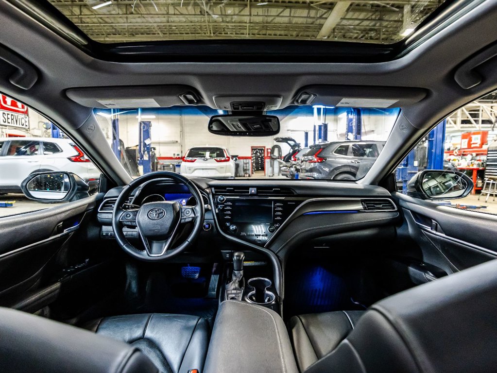 2018 Toyota Camry XSE in , Quebec - 14 - w1024h768px
