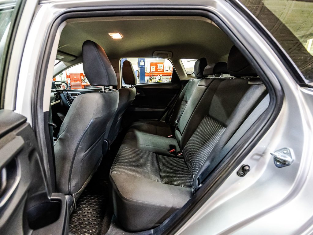 Toyota Corolla iM  2018 à Montréal, Québec - 13 - w1024h768px