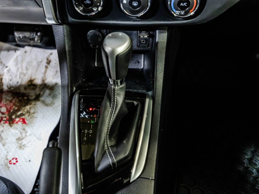 Toyota Corolla CE 2017 à Montréal, Québec - 24 - w1024h768px