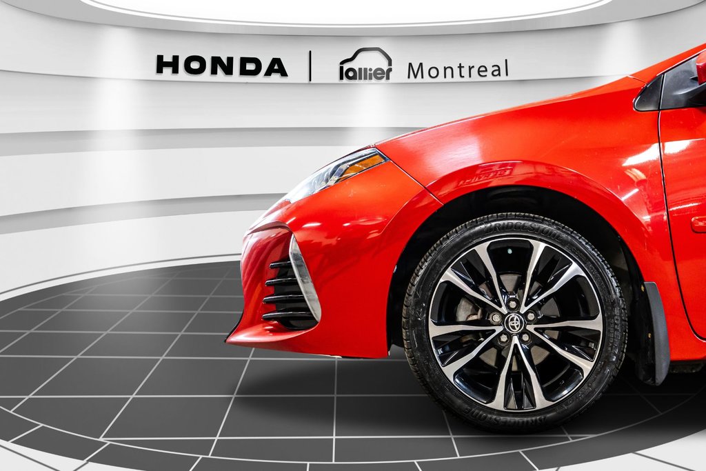 2018 Toyota Corolla SE in , Quebec - 10 - w1024h768px
