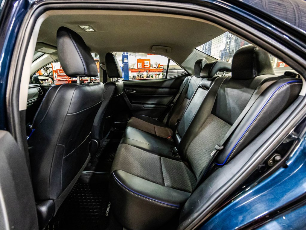 2018 Toyota Corolla SE in , Quebec - 13 - w1024h768px
