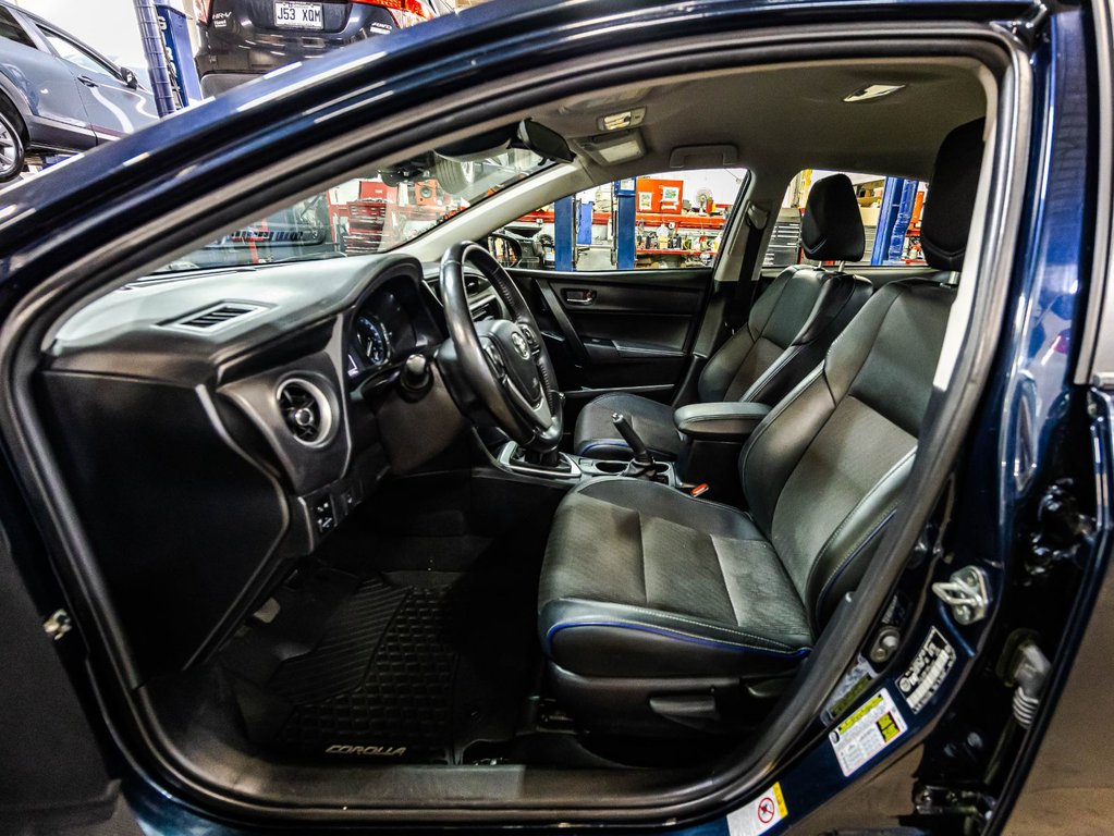 2018 Toyota Corolla SE in , Quebec - 18 - w1024h768px