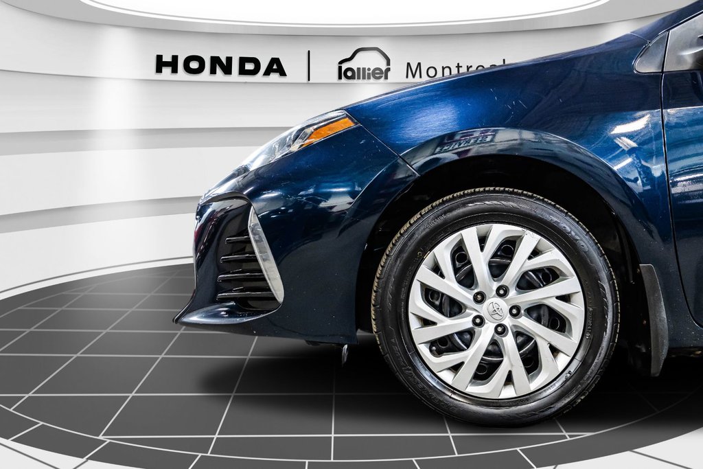 2018 Toyota Corolla SE in , Quebec - 10 - w1024h768px