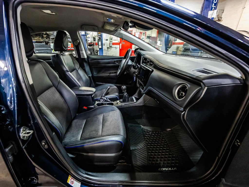 2018 Toyota Corolla SE in , Quebec - 17 - w1024h768px