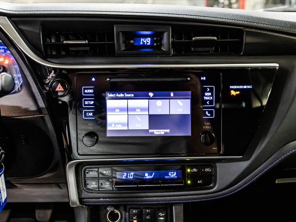 2018 Toyota Corolla SE in , Quebec - 23 - w1024h768px