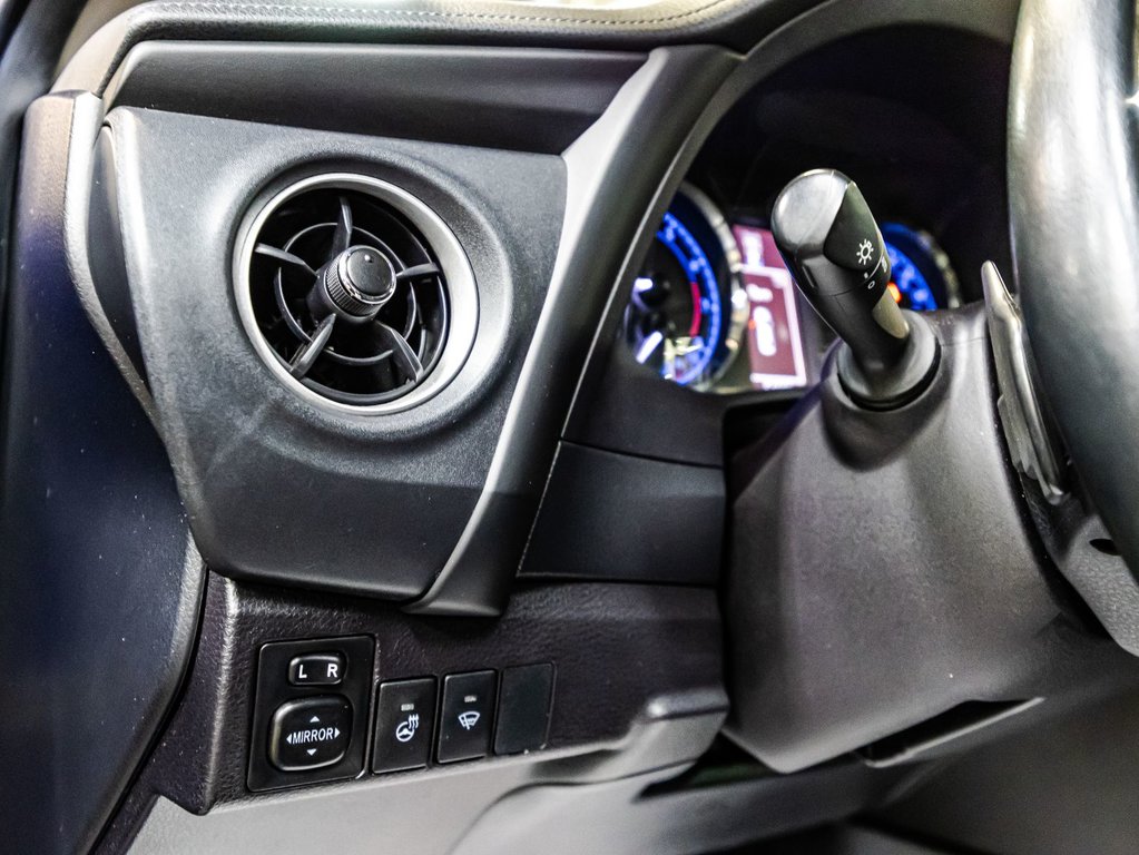 Toyota Corolla XSE 2019 à Montréal, Québec - 21 - w1024h768px