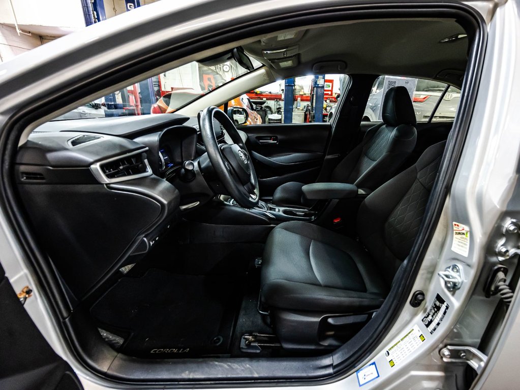 Toyota Corolla LE 2021 à Montréal, Québec - 18 - w1024h768px