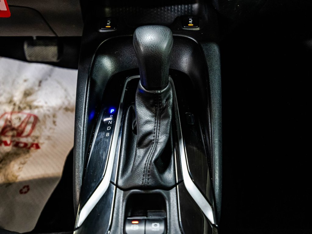 Toyota Corolla LE 2021 à Montréal, Québec - 24 - w1024h768px