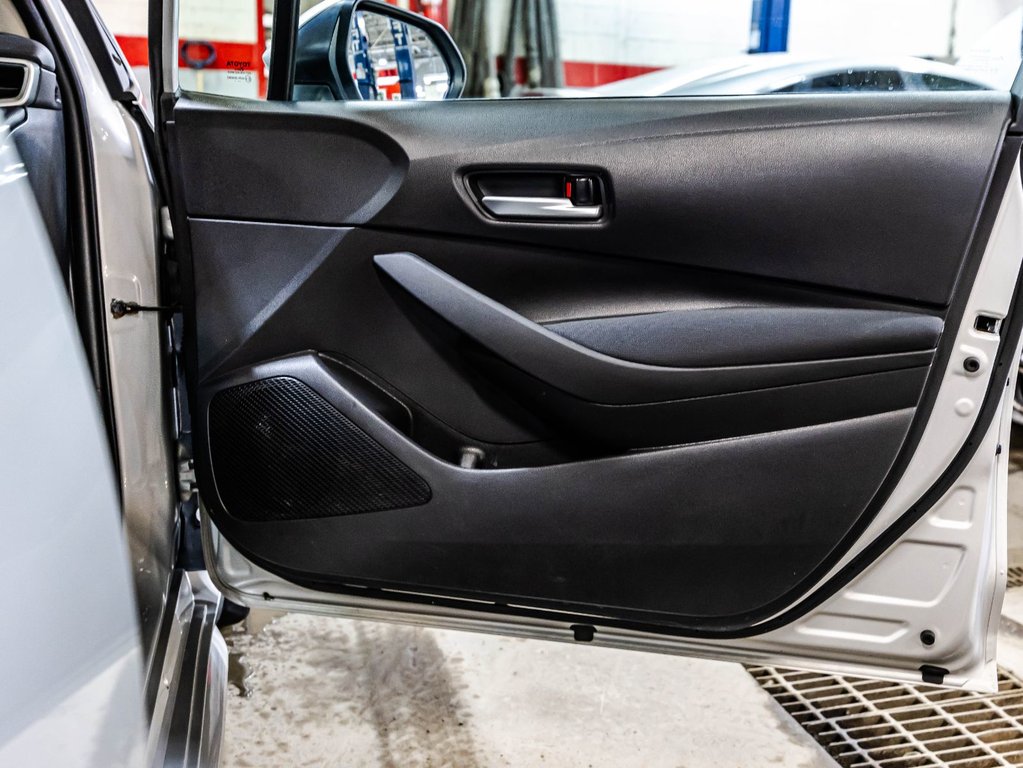 Toyota Corolla LE 2021 à Montréal, Québec - 16 - w1024h768px
