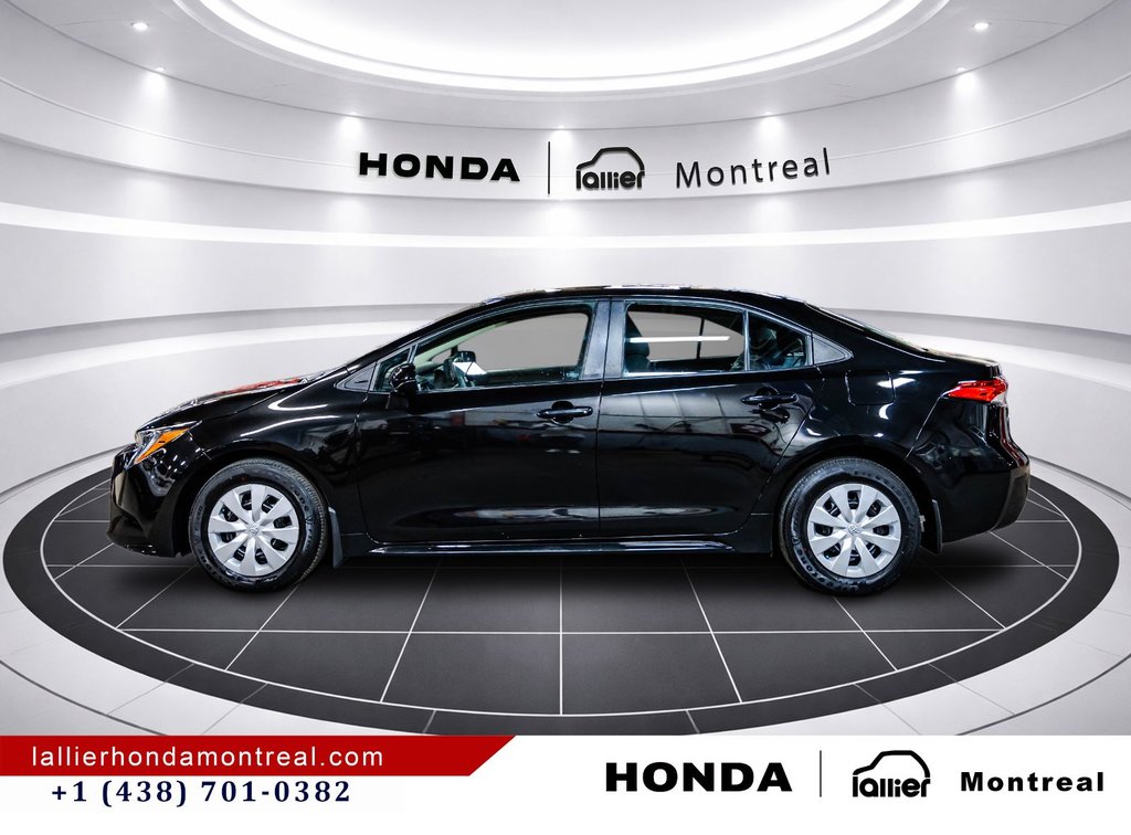 2021 Toyota Corolla LE in Montréal, Quebec - 5 - w1024h768px