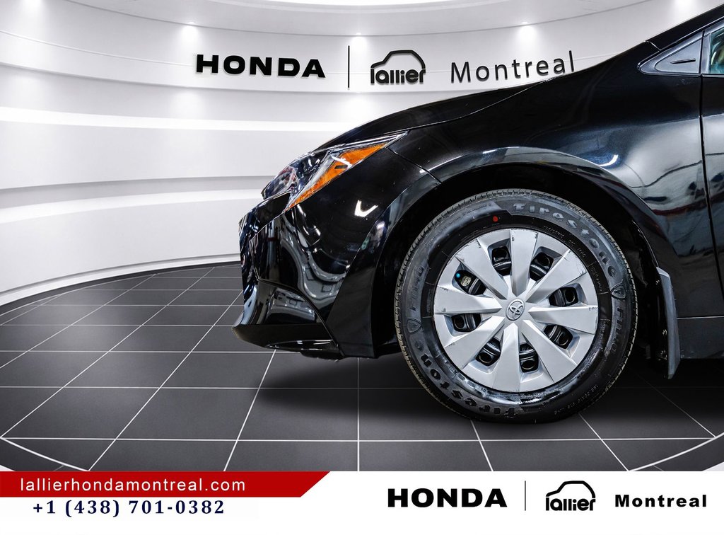 2021 Toyota Corolla LE in Montréal, Quebec - 11 - w1024h768px