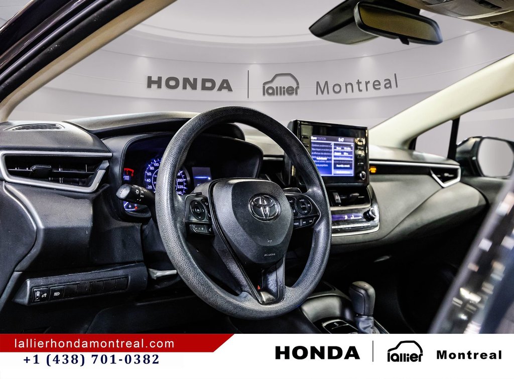 2021 Toyota Corolla LE in Montréal, Quebec - 20 - w1024h768px