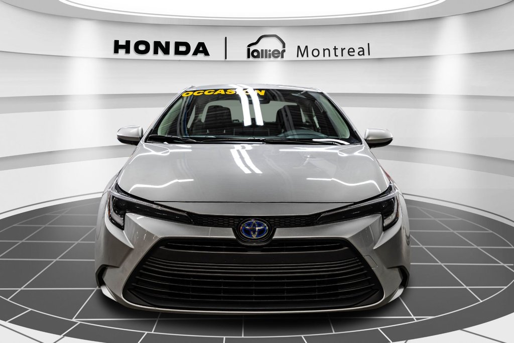 Toyota Corolla LE HYBRID 2024 à Montréal, Québec - 2 - w1024h768px