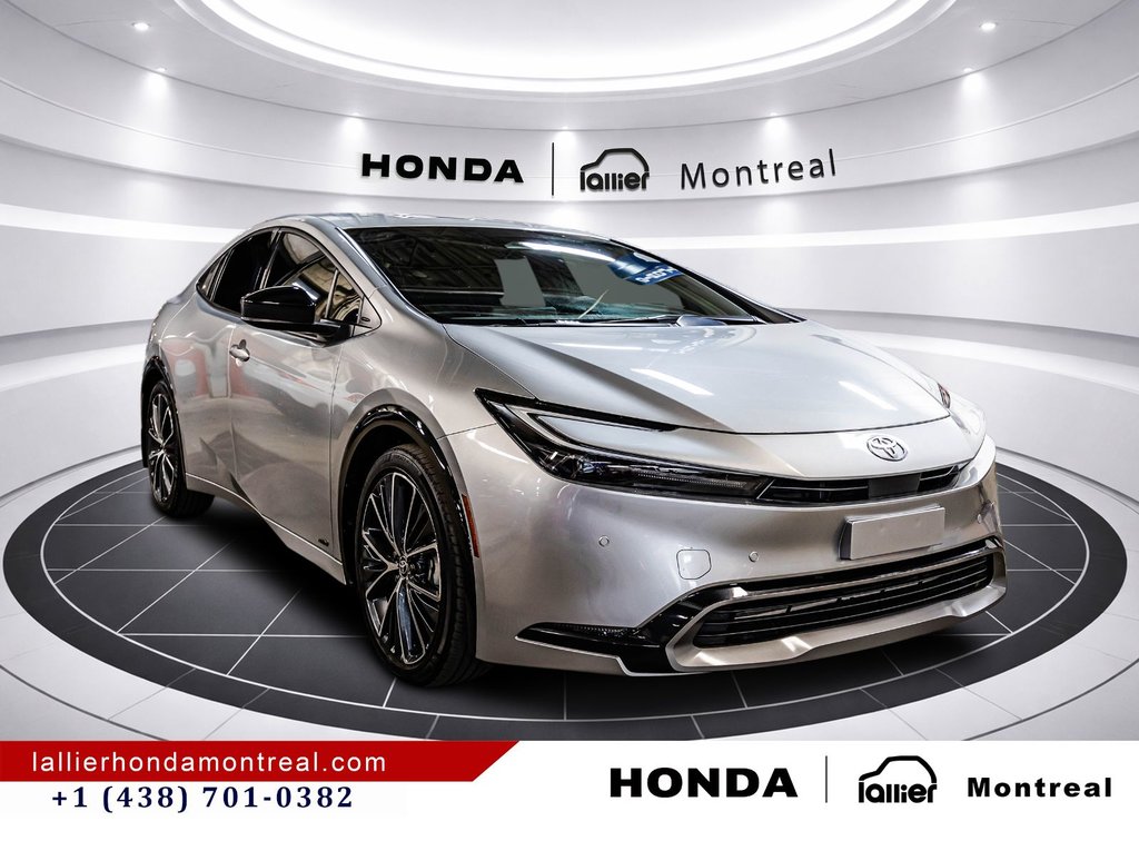 2024 Toyota Prius XLE in Montréal, Quebec - 9 - w1024h768px
