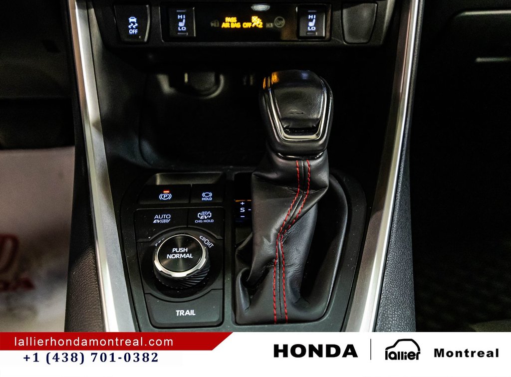 Toyota RAV4 Prime SE 2024 à Montréal, Québec - 26 - w1024h768px