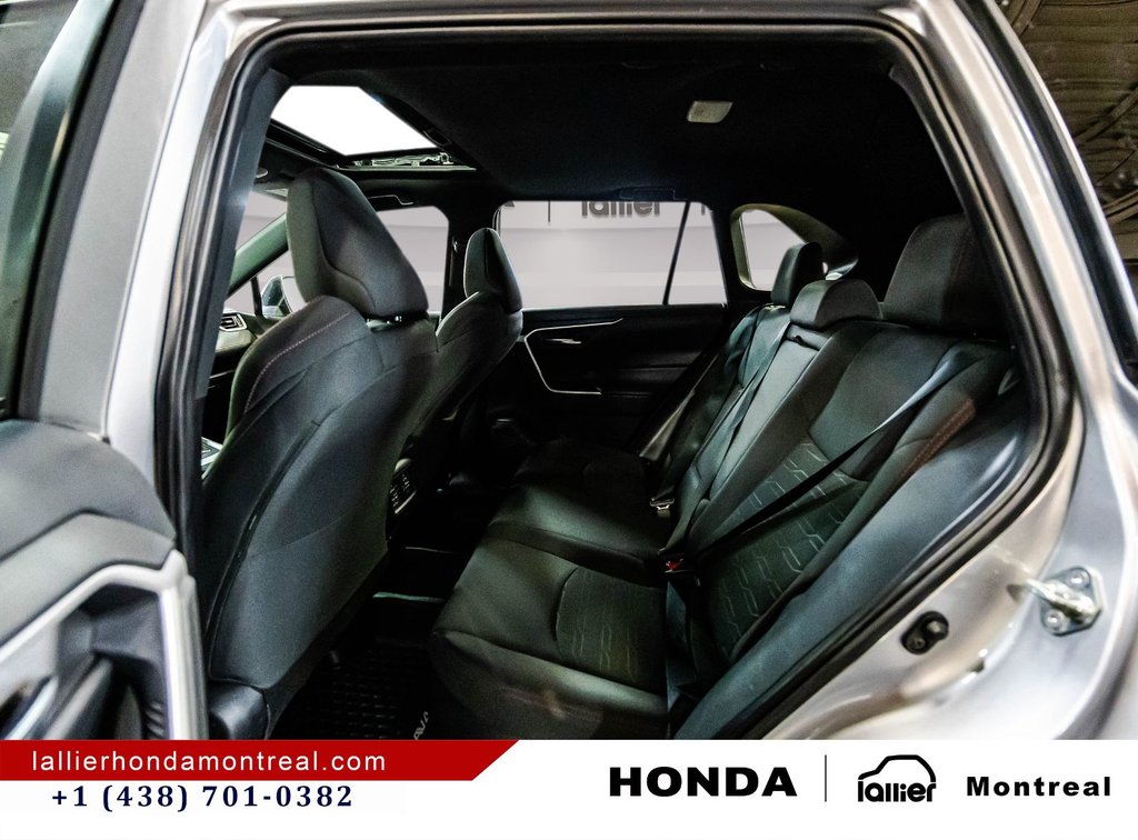 Toyota RAV4 Prime SE 2024 à Montréal, Québec - 13 - w1024h768px
