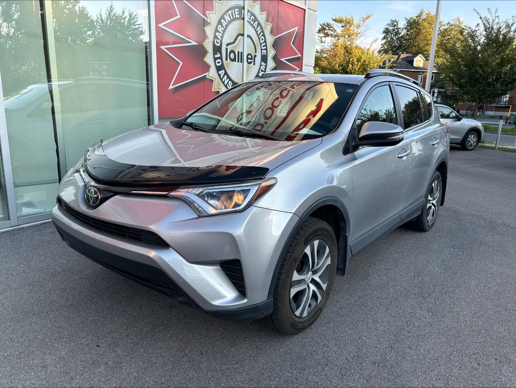 RAV4 LE 2017 à , Québec - 2 - w1024h768px