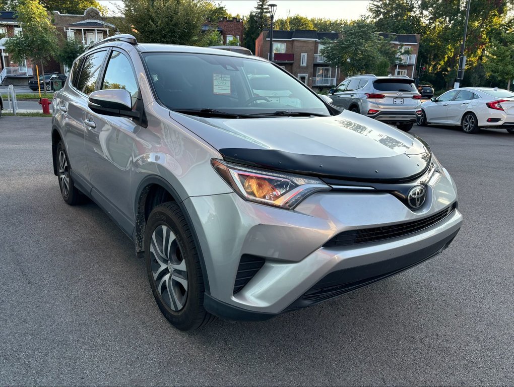 RAV4 LE 2017 à , Québec - 3 - w1024h768px